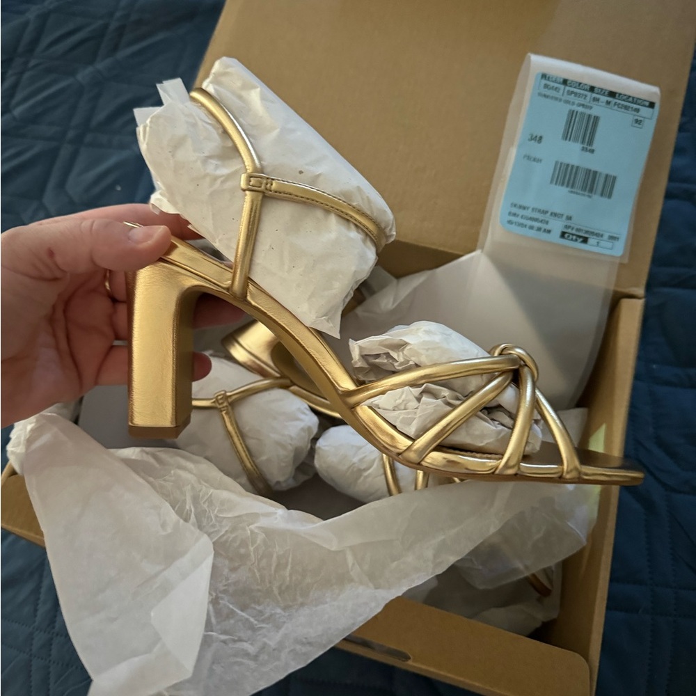 SKINNY-STRAP KNOTTED HEELED SANDALS, gold 8.5
